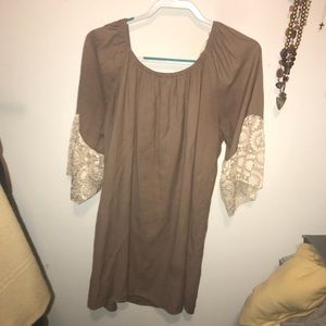 Umgee Beige Dress with Lace Sleeves